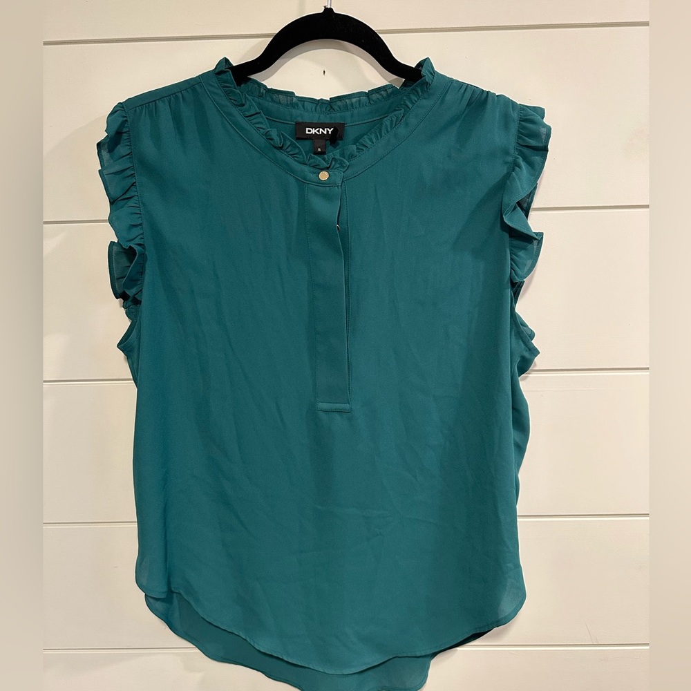 DKNY dressy tank